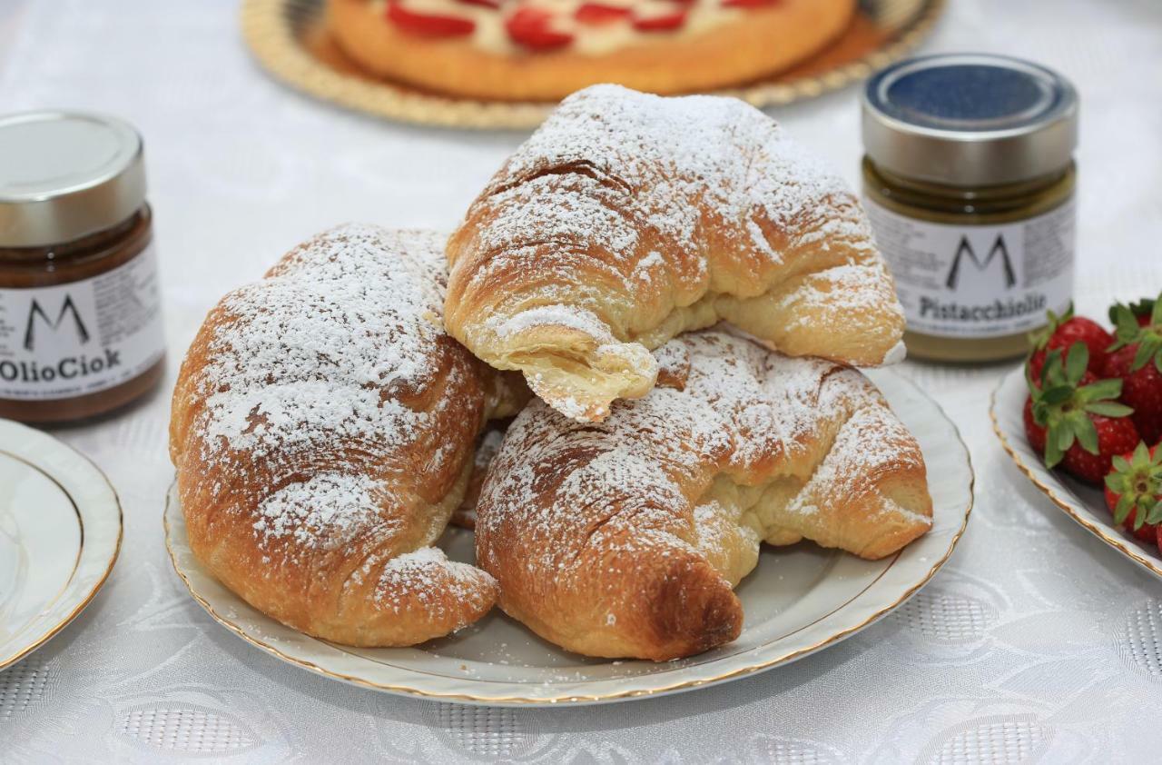 בית הארחה Sonnino 	Casale Madeccia מראה חיצוני תמונה